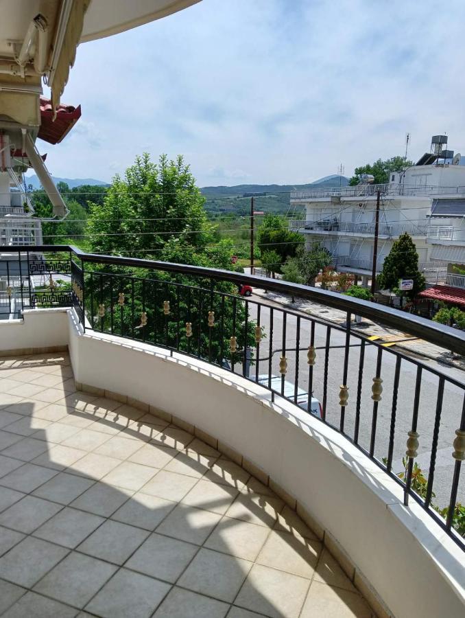Roula Apartment Nei Pori Zewnętrze zdjęcie